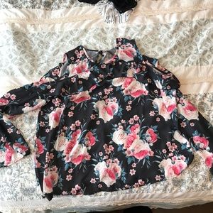 Floral cold shoulder long sleeve